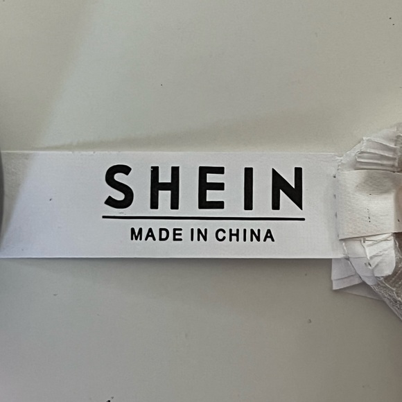 Shein top - Picture 4 of 4